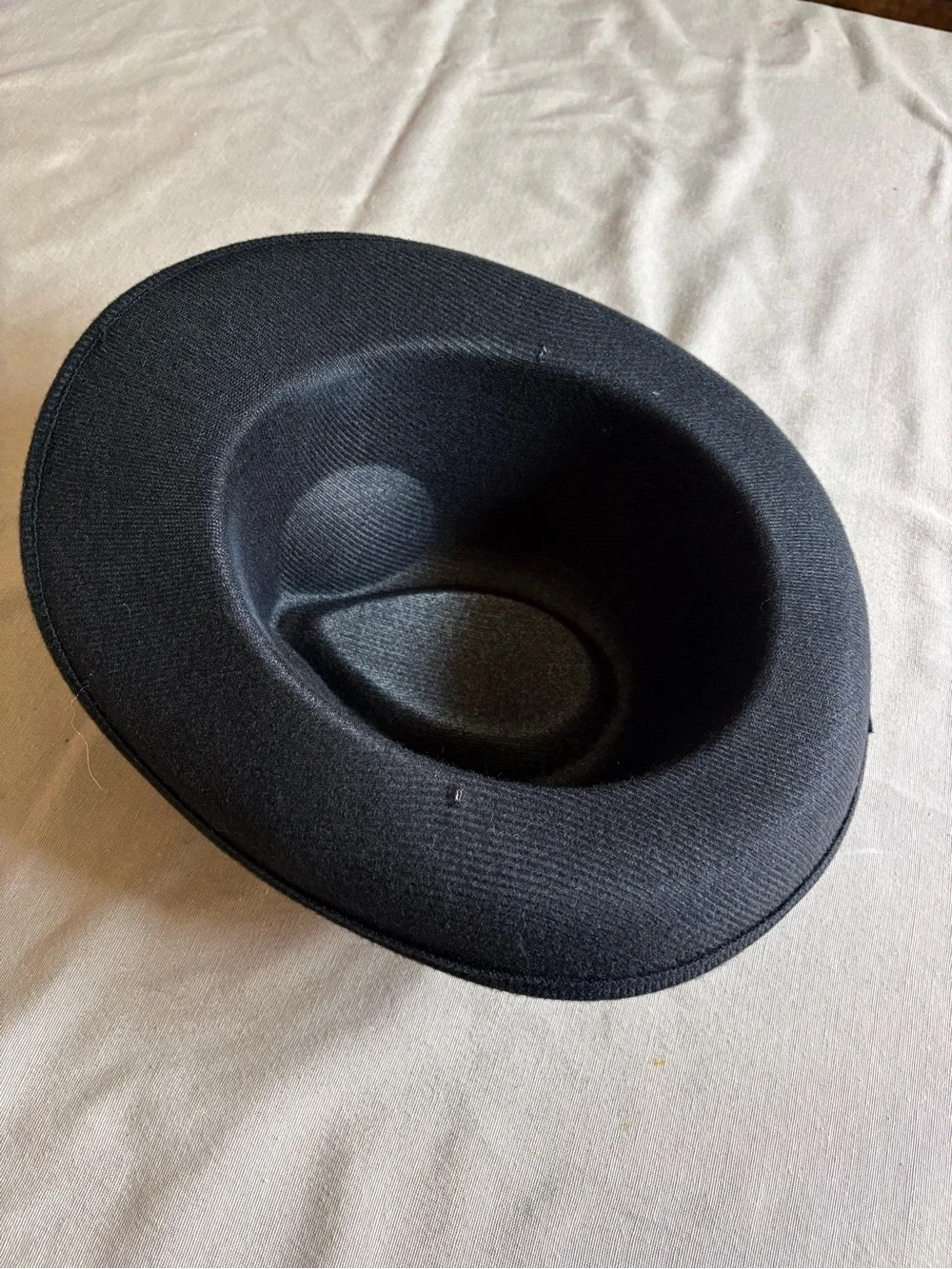 Black velvet costume hat unisex